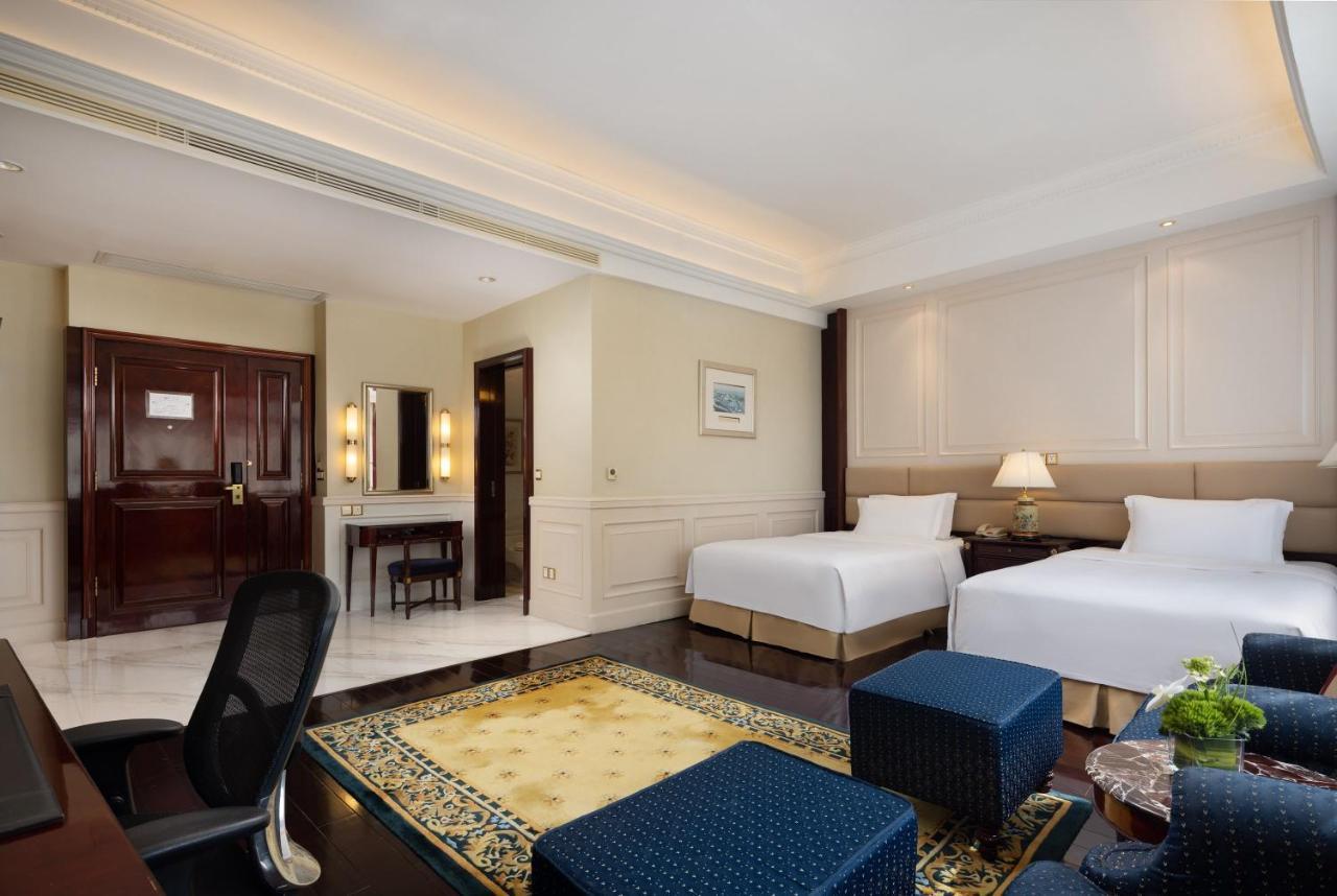 Crowne Plaza Hotel & Suites Landmark Shenzhen By Ihg - Nearby Luohu Border, Indoor Heated Swimming Pool, Complimentary Welcome Drink Exteriör bild