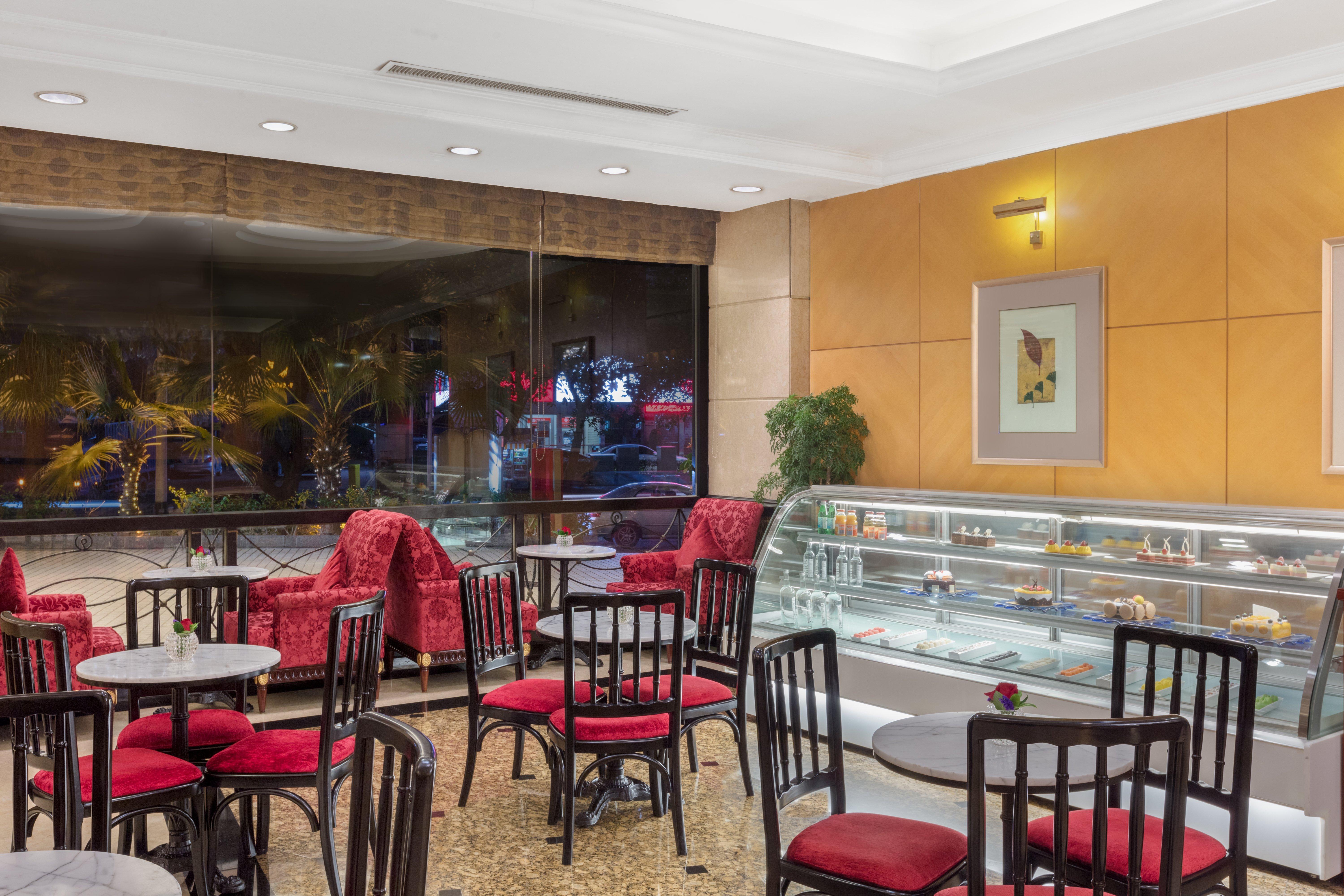 Crowne Plaza Hotel & Suites Landmark Shenzhen By Ihg - Nearby Luohu Border, Indoor Heated Swimming Pool, Complimentary Welcome Drink Exteriör bild