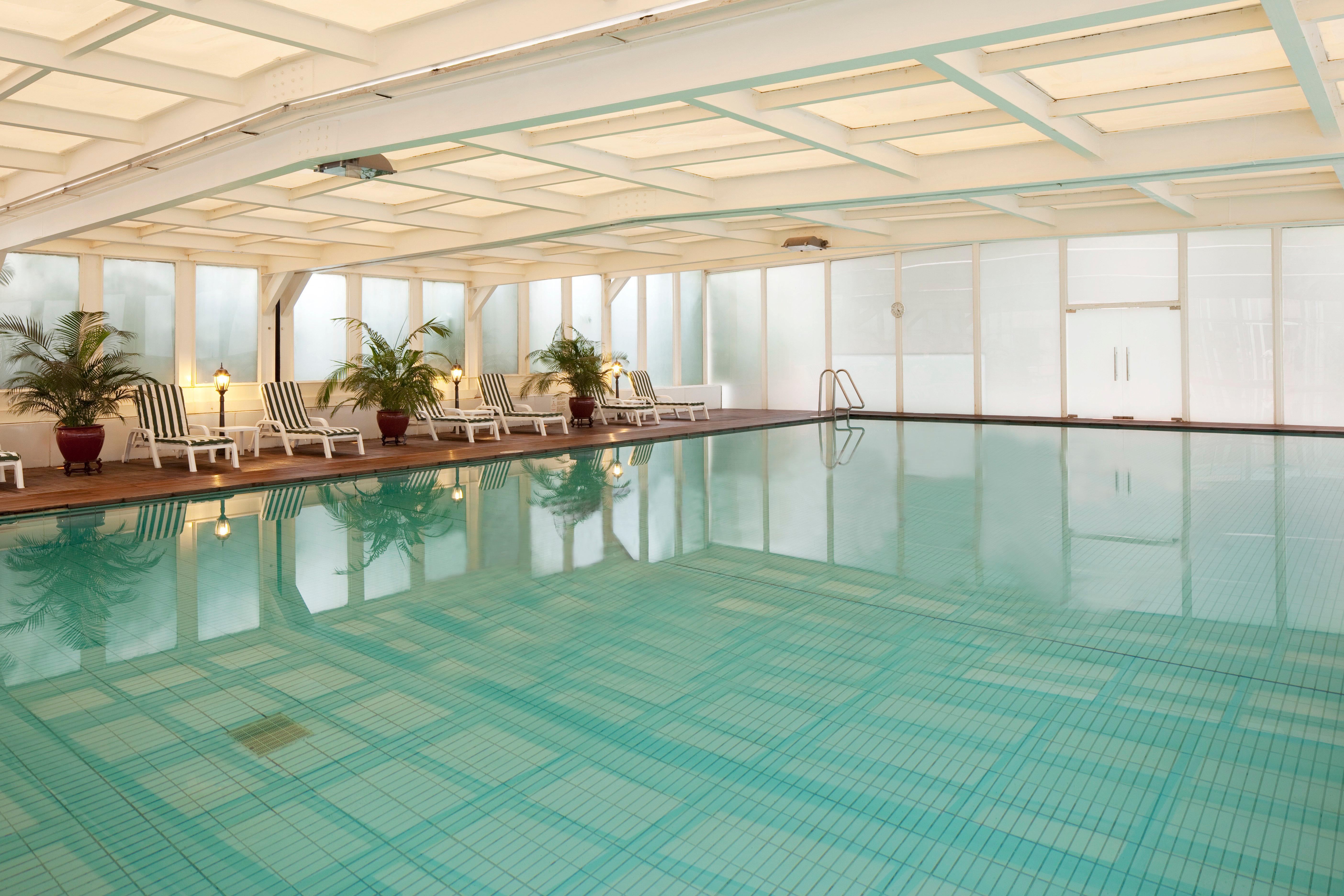 Crowne Plaza Hotel & Suites Landmark Shenzhen By Ihg - Nearby Luohu Border, Indoor Heated Swimming Pool, Complimentary Welcome Drink Exteriör bild