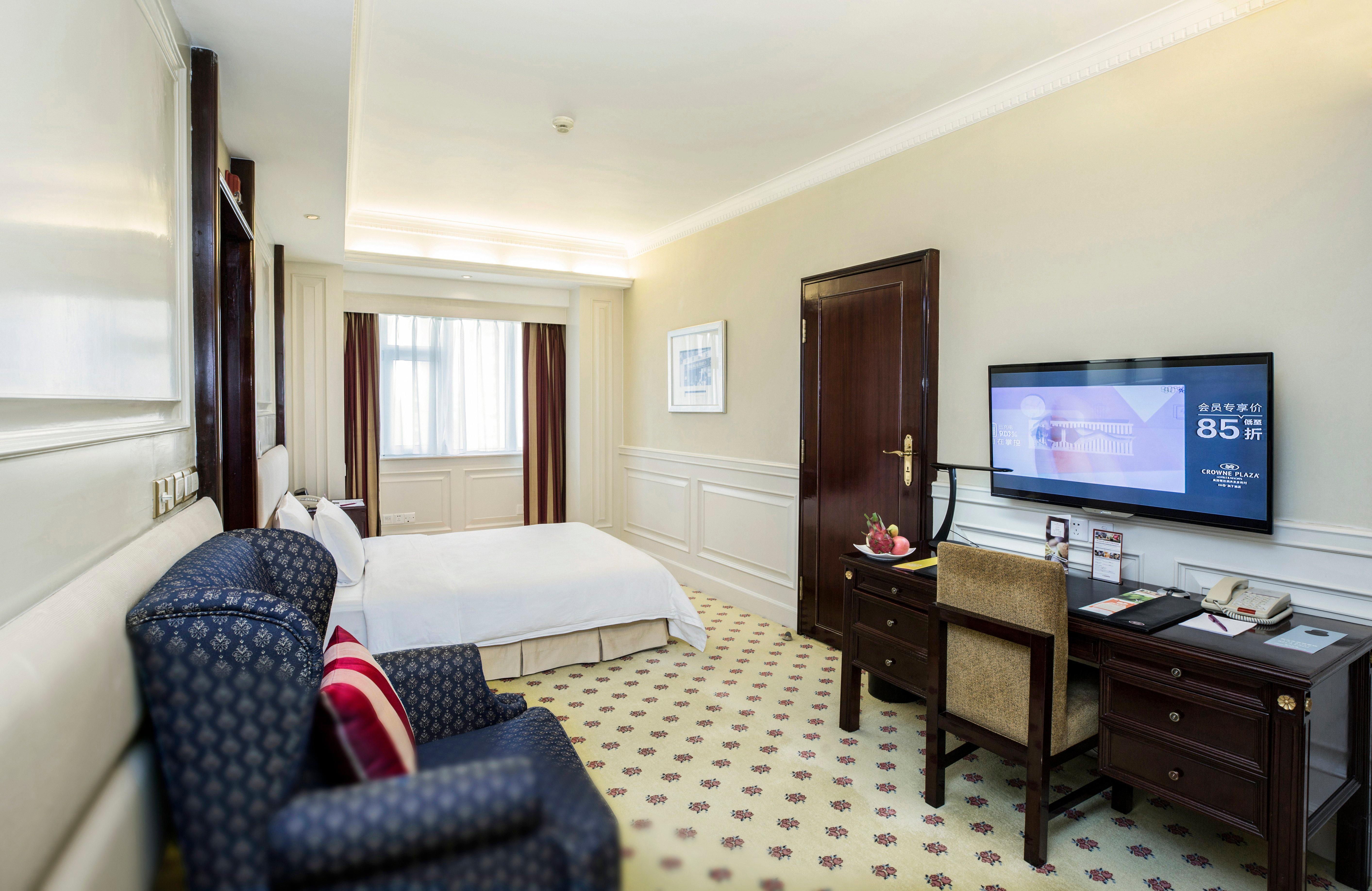 Crowne Plaza Hotel & Suites Landmark Shenzhen By Ihg - Nearby Luohu Border, Indoor Heated Swimming Pool, Complimentary Welcome Drink Exteriör bild