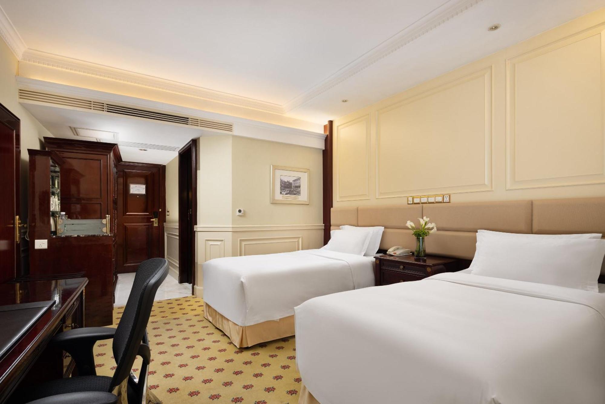 Crowne Plaza Hotel & Suites Landmark Shenzhen By Ihg - Nearby Luohu Border, Indoor Heated Swimming Pool, Complimentary Welcome Drink Exteriör bild